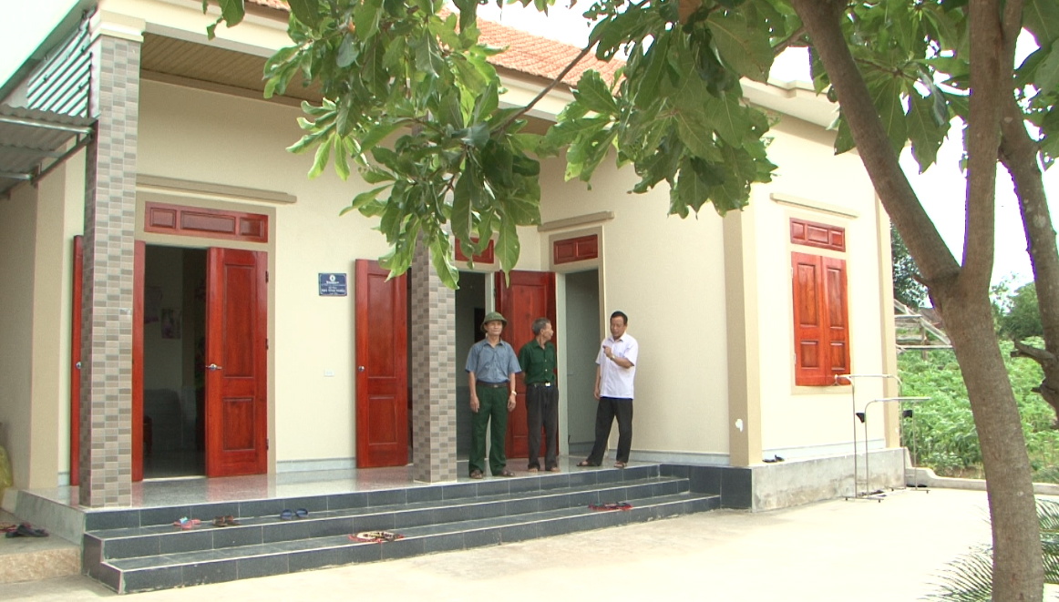 Những ngôi nhà ấm tình đồng đội